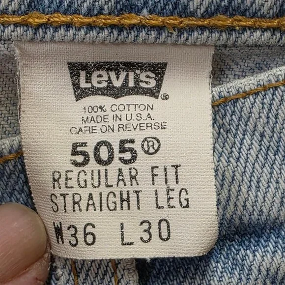 Vintage Levis 505 Denim Shorts 36 USA Made - Picture 3 of 5